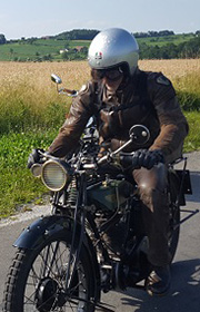 Oldtimer Rob fotografiert Lost auf BSA 1928, Guessing 2018